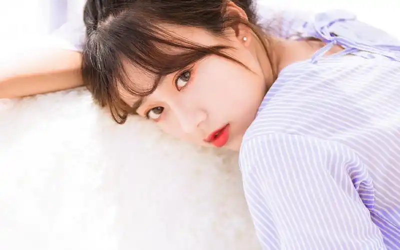 美女唯美高清桌面壁纸高清大图预览1920x1200_美女壁纸下载_美桌网