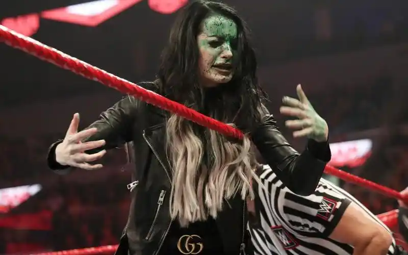 外媒曝光佩奇的大胆想法,网友直呼太敬业,身体要紧!