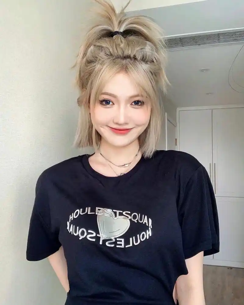 chichi小猪 强烈推荐超a甜酷风短发发型 又甜又酷的短发发型,0层醇趑