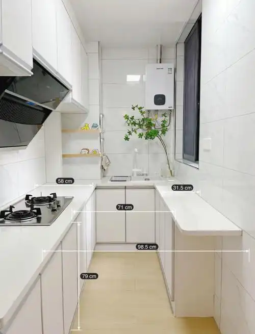 小家越住越大小户型低预算u字型厨房