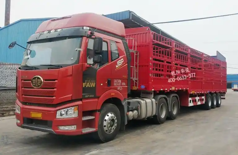 你是最棒的!欧阳华俊13米高栏半挂完工交付河南客户,奔赴财富大道