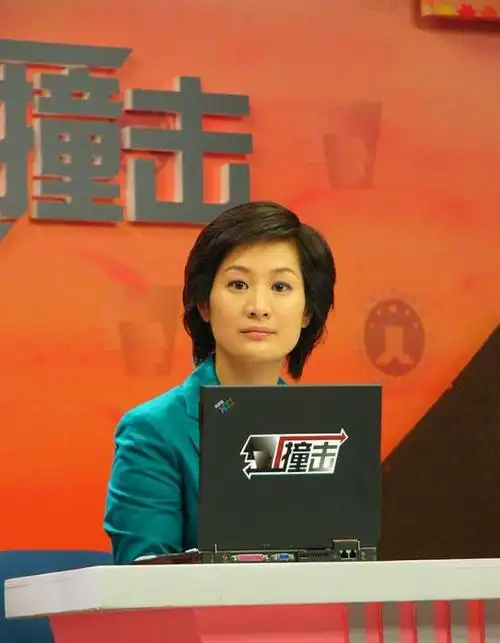 51岁林海曾是央视著名主持为正义怒摔耳机二婚何婕获幸福