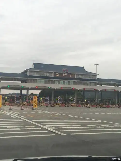 广东跟广西交界收费站