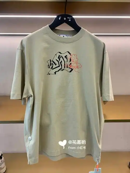 尺码齐全 上身效果非常不错喜欢的宝子们快来找我哟6015#offwhite