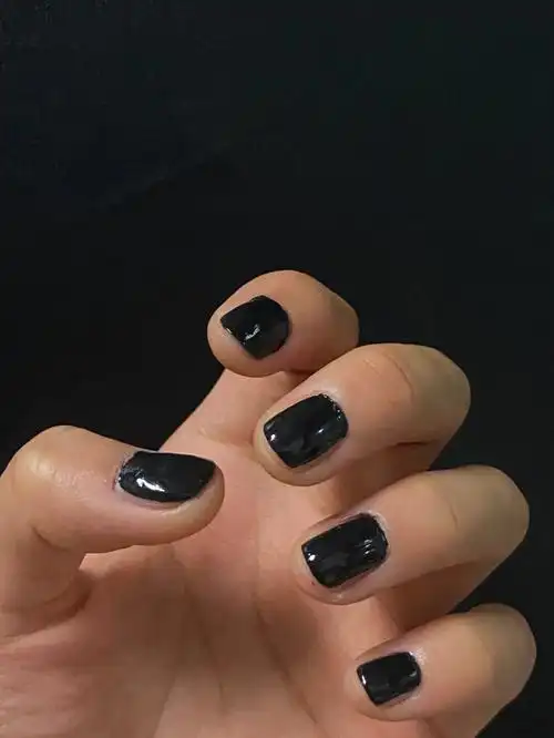 秋日黑色美甲yyds