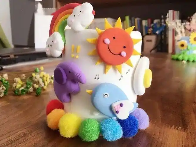 【兴趣乐学】六一专场:和孩子们一起diy轻粘土笔筒