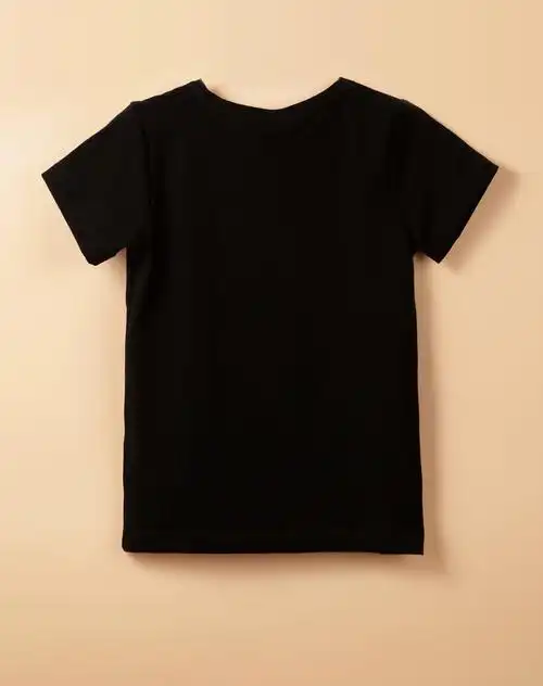 男童黑色短袖t恤
