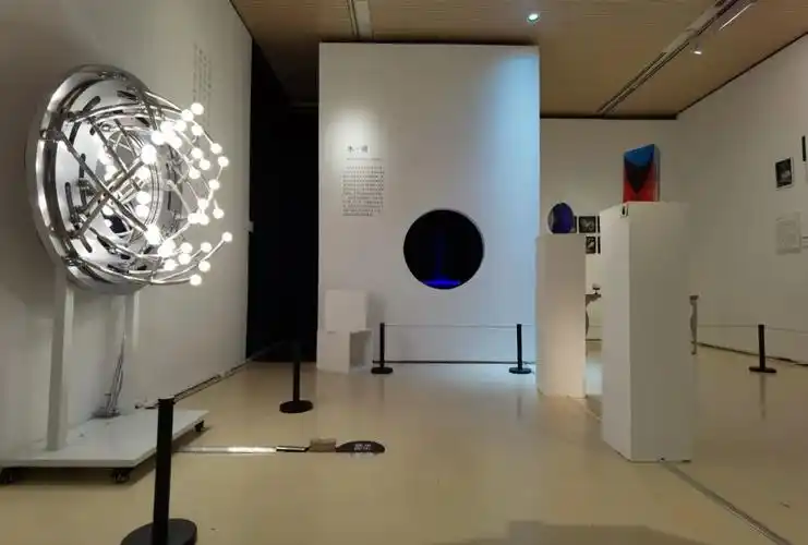 2021届中央美院本科毕业作品展陈设艺术品设计工作室