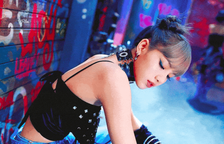 black pink教你韩系"袖套式穿搭"~_jennie