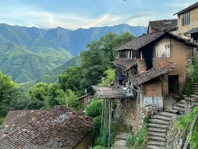 画家村的美无滤镜实拍