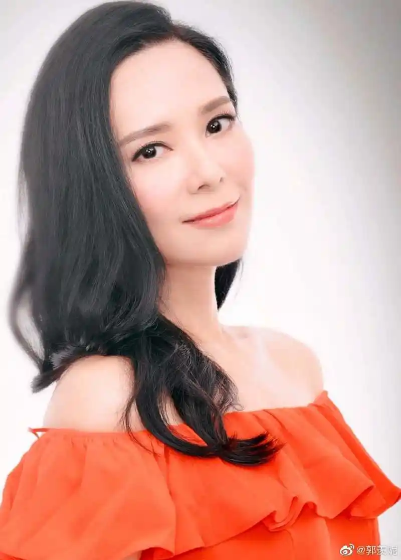 tvb前花旦郭羡妮入行后灵异事不断,曾入住凶宅一年,门铃声不断