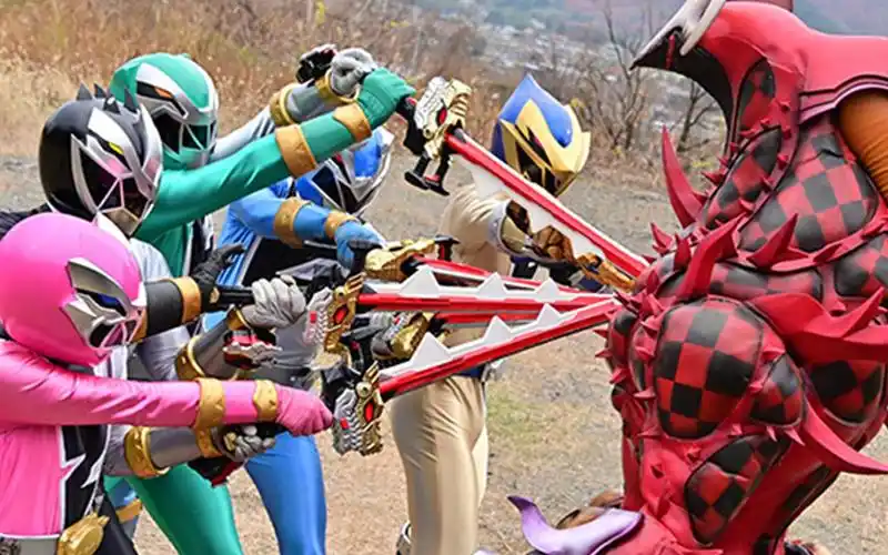 骑士龙战队龙装者第最终话情报图