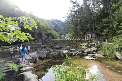 追老君山之追梦谷