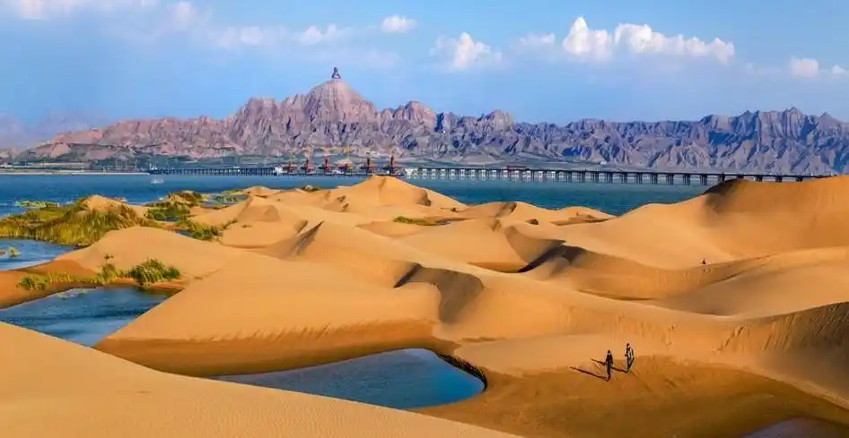 沙漠中看海.乌海双卧5日游