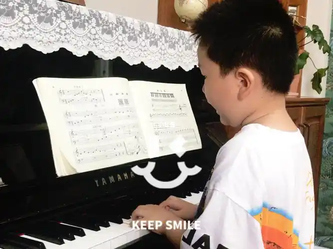 琴童练琴小汤2爬山0969