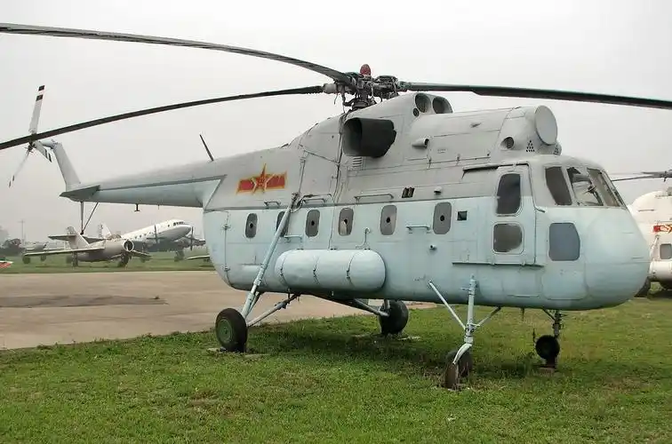 从活塞到涡轴的首次尝试,国产直升机直-6的成与败