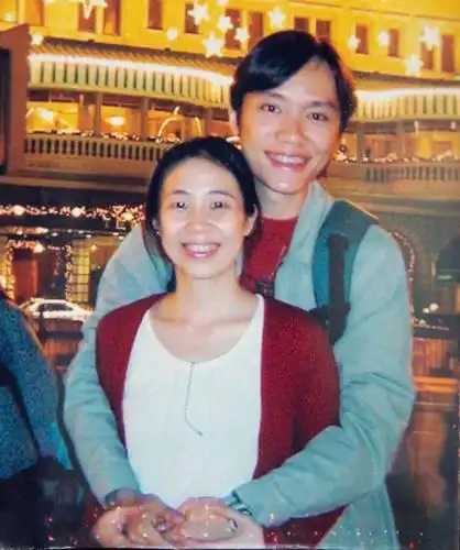 执信故事032张彦琦邹晖第一对回母校拍婚纱照的校友夫妻