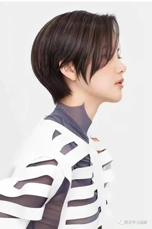 2023春夏气质超短发剪一剪,显高显年轻._发型_中国_形象