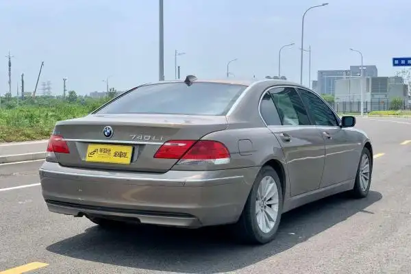 2006年3月宝马宝马7系2005款740li