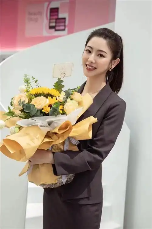 《周生如故》今日开播 潘启言悲情演绎深宫虐恋