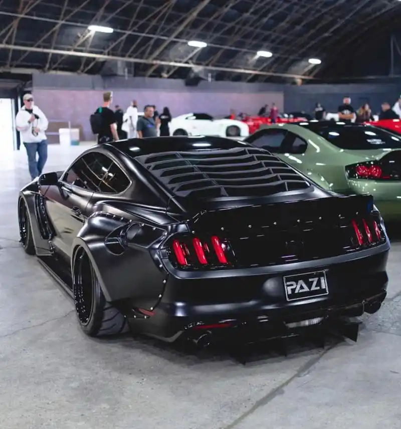 福特野马改装——外国人自改野马,黑武士版本