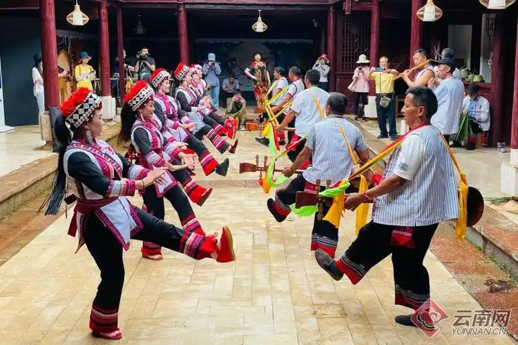 国庆假期云南接待游客2193.0万人次 实现旅游收入155.1亿元