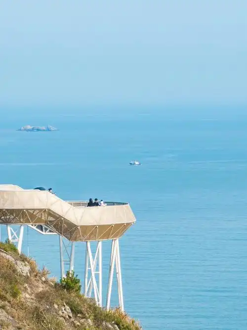 石塘到了海水最蓝的季节台州石塘金沙滩