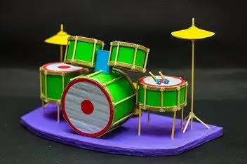 03:53手工小制作,用纸板做一套架子鼓模型,太逼真了来源:好看视频