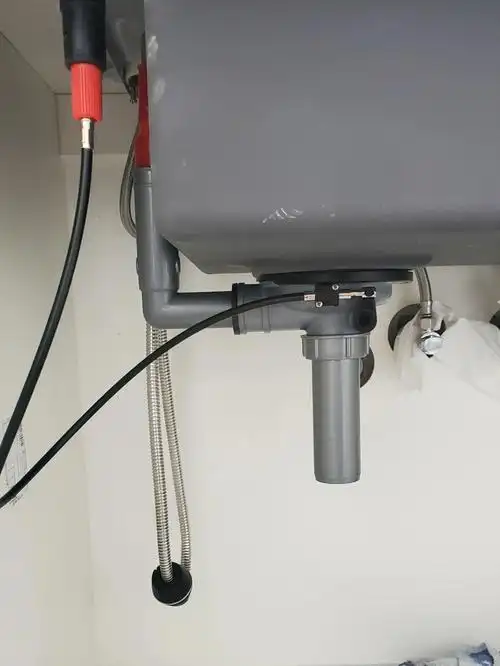 水槽龙头偏置安装