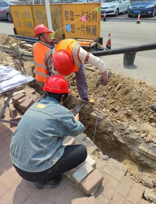 城管动态 烟台市市政养护中心有序推进2024年路灯改造工程