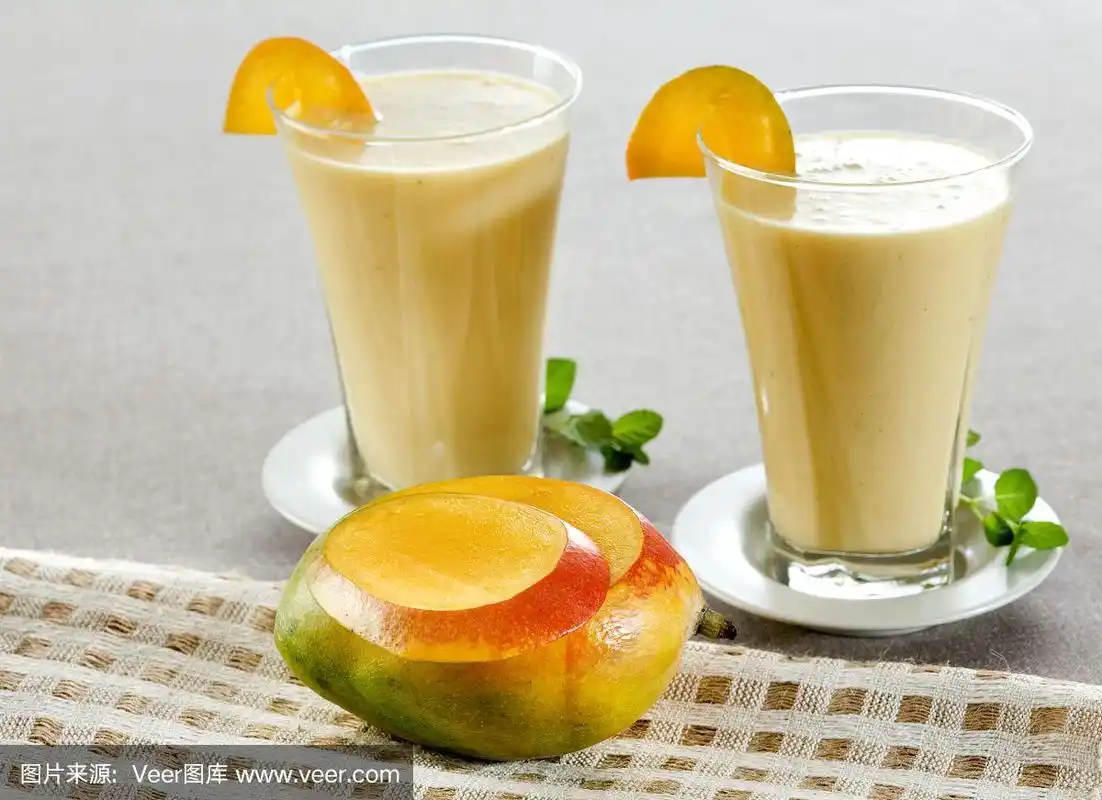 芒果香蕉奶昔