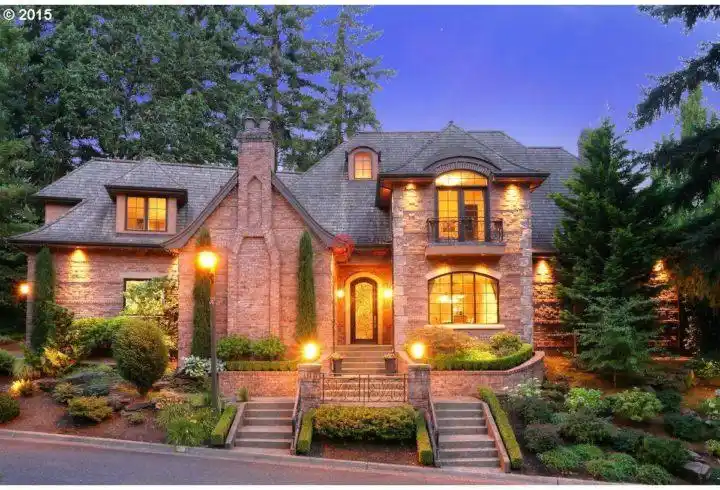 美国俄勒冈州莱克奥斯韦戈3卧3卫的独栋别墅