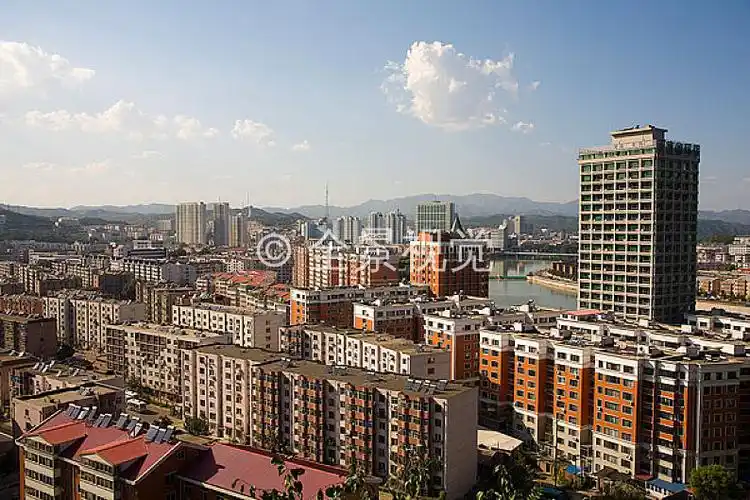 承德市区鸟瞰图片_承德市区鸟瞰高清图片_全景视觉