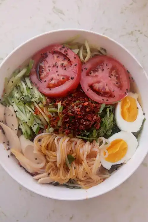 安知未忆做的东北冷面