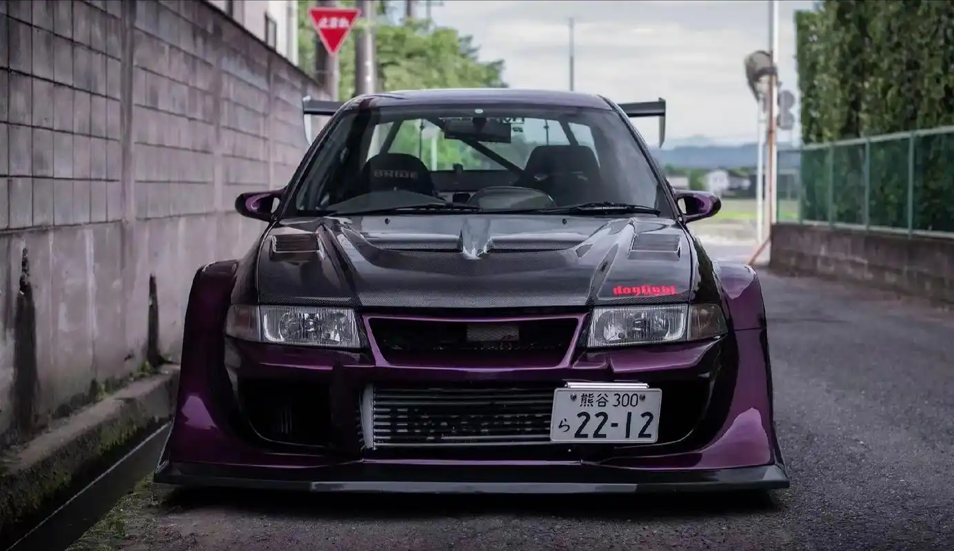 三菱lancerevo #日本汽车 #低趴车 #改装车文化 - 抖音