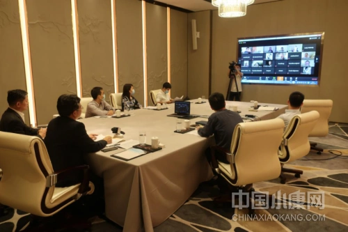 "地方政府圆桌会-分享抗疫一线经验"国际疫情防控在线研讨会现场中国