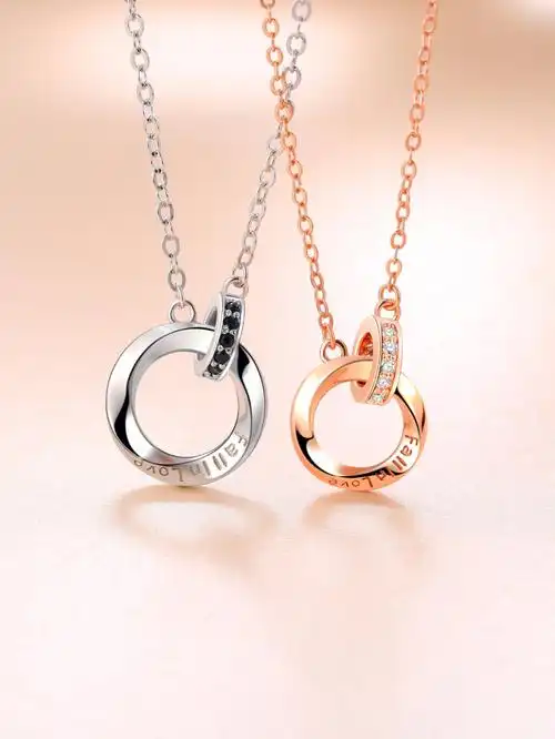 这代表着爱情的永恒可定制刻上专属名字,喜欢收藏评论 关注哦#项链