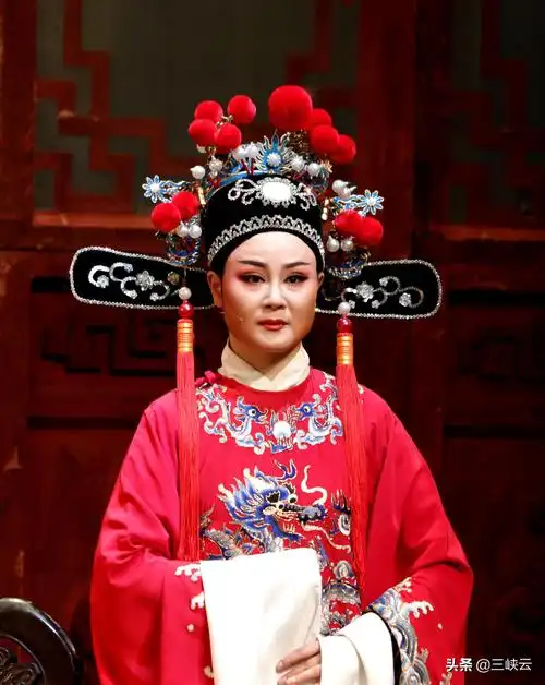 经典传统黄梅戏女驸马宜昌演绎驸马情