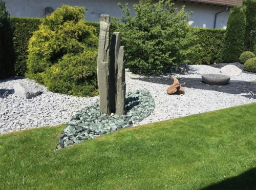 庭院设计:用石头做景观布景的私家花园,这样的庭院才更实用美观