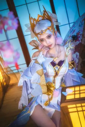 cos正片王者荣耀貂蝉金色仲夏夜之梦