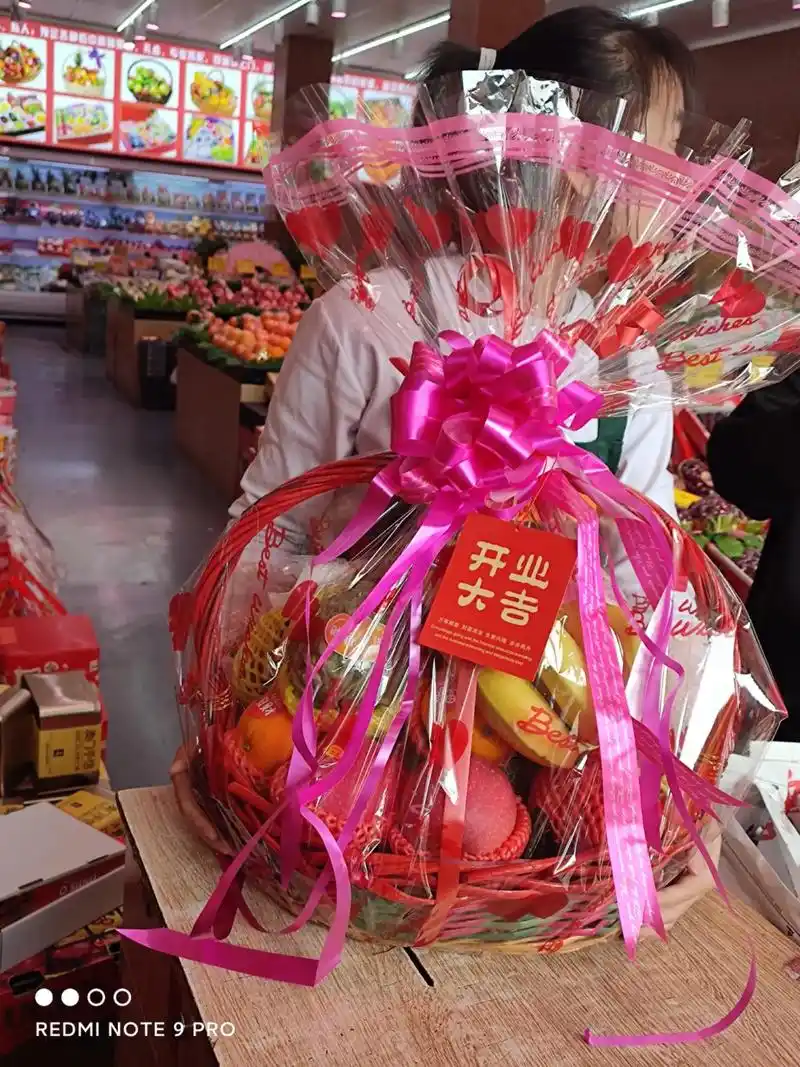 果篮!年货礼盒.一个客户满意,这是偶然!两个客户信 - 抖音