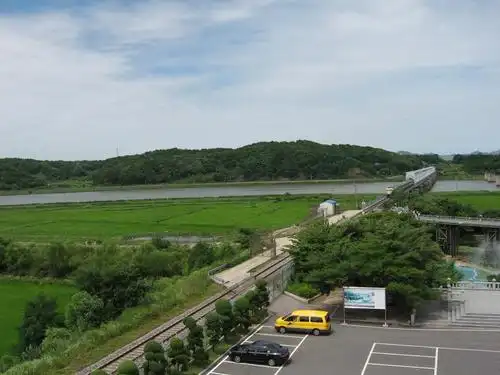 和平年代的三八线韩方