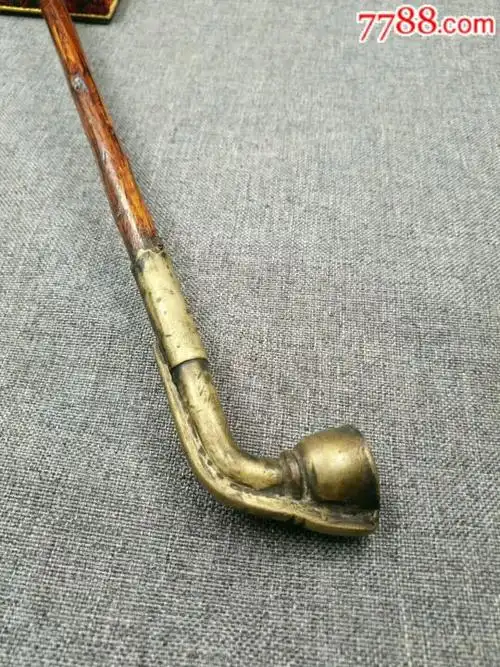 民国玉嘴烟斗.长64.5厘米,宽4厘米.全品.
