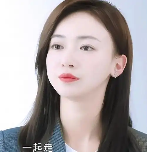 正青春章小鱼为什么跳槽