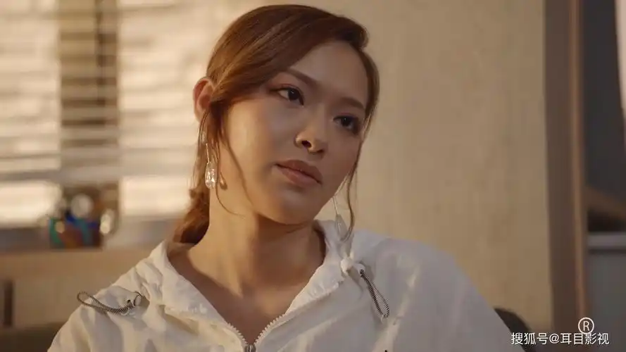 《逆天奇案》人设最丰富的女性角色,因为演技太差成了最招人烦_冯盈盈