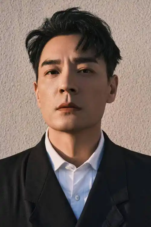 0,李光洁撞脸韩国河道英,霸道总裁的性张力席卷大脑_网友_魅力_角色