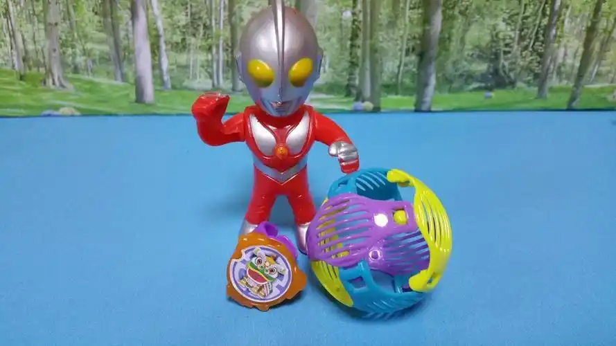 猪猪侠奥特曼搞笑版