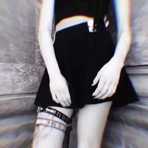 有没有冷淡风的黑色系女生头像? - 知乎