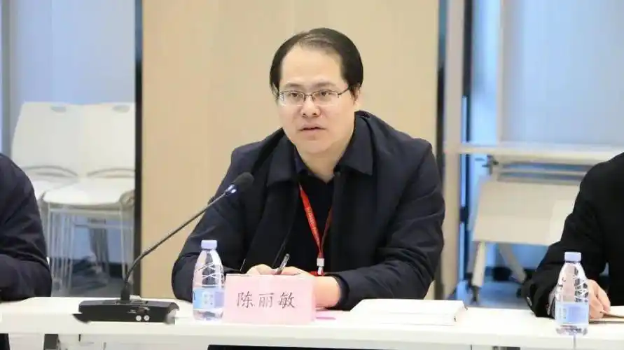 公司党委书记,董事长陈丽敏对福州城乡建总集团党委书记李伟方一行的