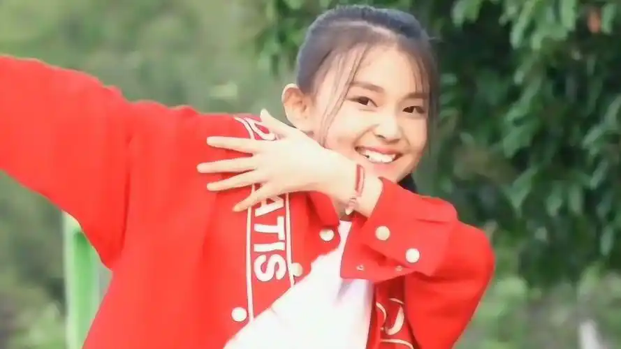 不愧是童模宋小睿,素颜还能美成这个样子,网友:别人家的孩子!